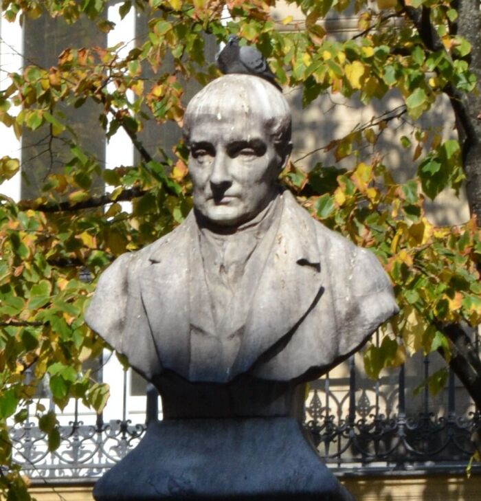Busto de Auguste Comte en Pars