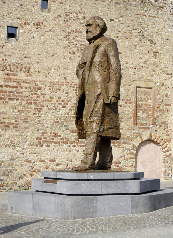 Karl Marx, estatua en Trier, Alemania