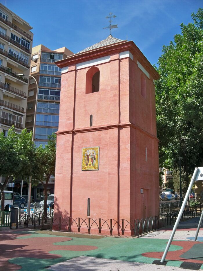 Alcubilla de Martiricos, es un antiguo depsito de agua de finales del siglo xvii ubicado en el barrio histrico de La Trinidad, en la ciudad de Mlaga.