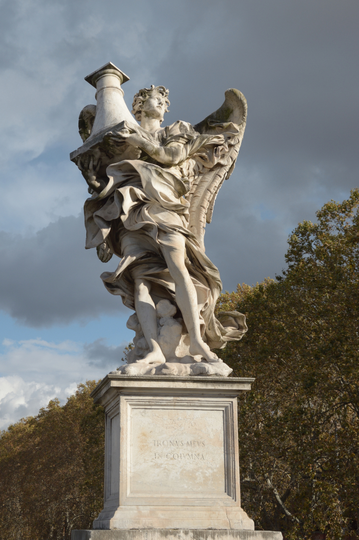 Un ngel en el puente de los ngeles en Roma