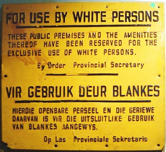 Letrero en ingls y afrikaans durante el apartheid