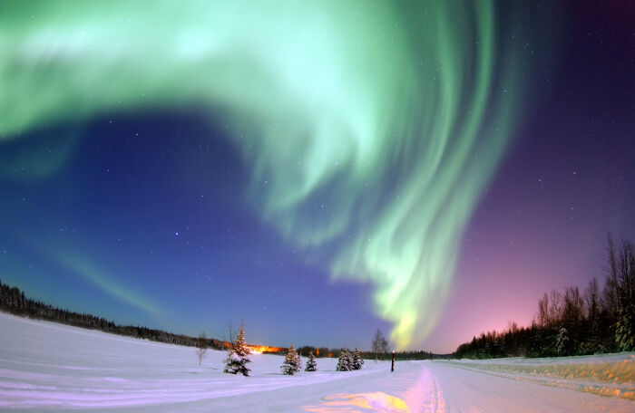 Los cientficos utilizan el geomagnetismo para comprender fenmenos como las auroras boreales y australes