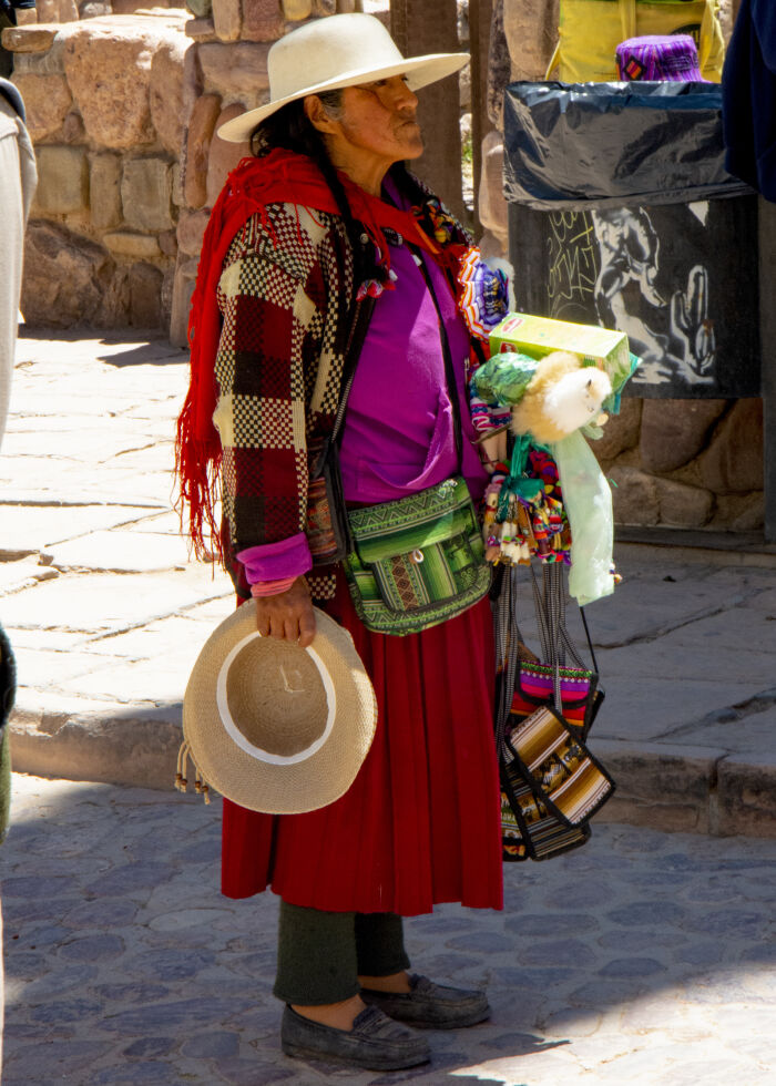 Vendedora coya en Jujuy (Argentina)