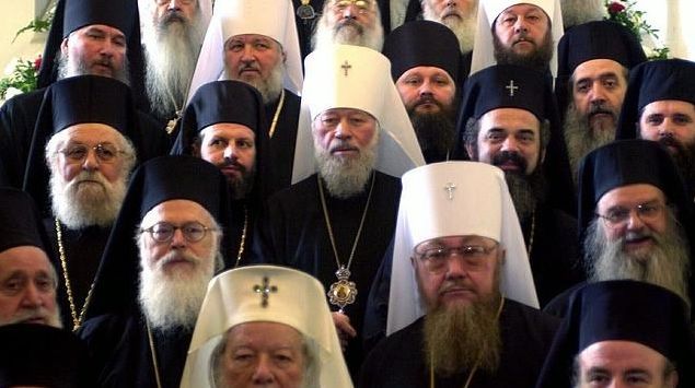 Pope: Sacerdote de rito oriental entre rusos, serbios y búlgaros. Es el nombre dado a los sacerdotes cristianos ortodoxos.